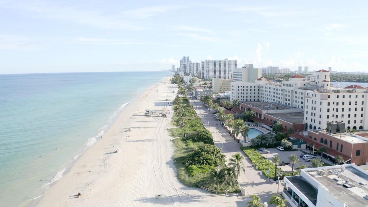 670 Partial Ocean View Hollywood Beach Дания-Бич Экстерьер фото